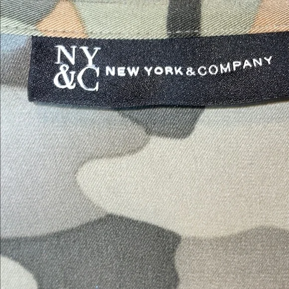 New York & Company Camouflage Romper Suit - Picture 3 of 5